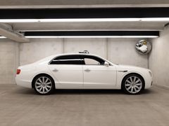Bentley Flying Spur V8 4.0P/4Wd/8At/Sl/4