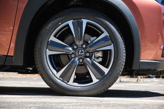 Lexus UX 300h Limited AWD