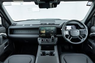 Land Rover Defender 110 D250 S