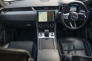 Jaguar F-Pace P400 R-Dynamic HSE