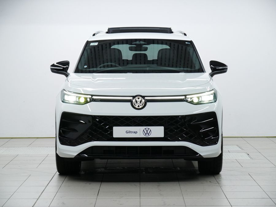 Volkswagen Tayron R-Line | Giltrap Group