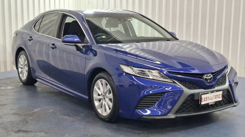 TOYOTA CAMRY Ascent Sport