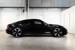 Audi e-tron GT quattro