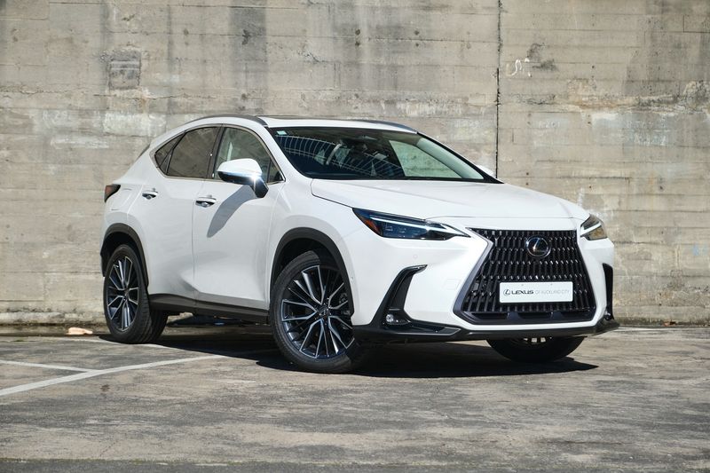 Lexus NX 450h+ Limited