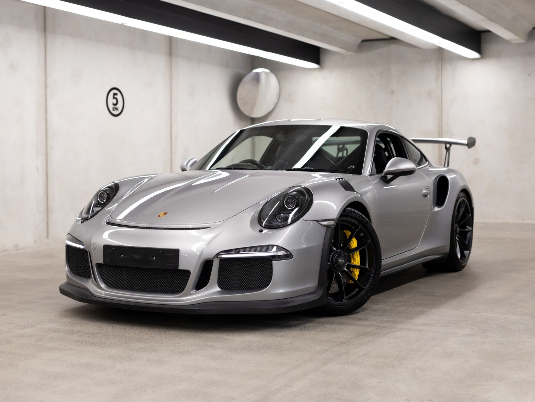 【SPARK】GT3 2016 Spark – Porsche 911 GT3 RS – 2016 Car Collectible, Y072