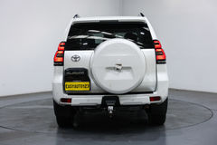 TOYOTA LANDCRUISER PRADO VX