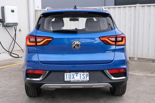 MG ZS