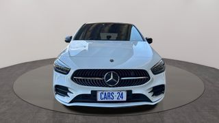 2019 MERCEDES-BENZ B180