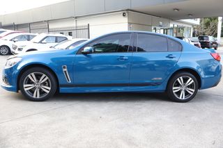 HOLDEN COMMODORE SS