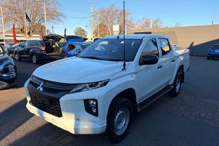 Mitsubishi Triton