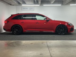 Audi RS4 RS 4 Avant (331kW)