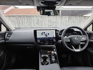 Lexus NX 350h Limited Design