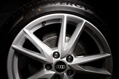 Audi Q2 35 TFSI S tronic (110 kW)