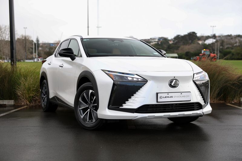 Lexus RZ 450e Core