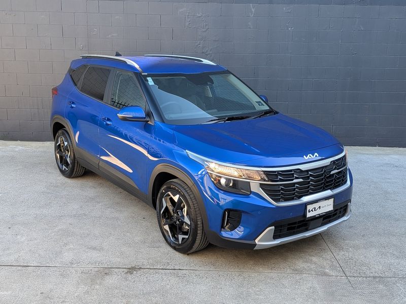 Kia Seltos LX + 2L IVT Auto