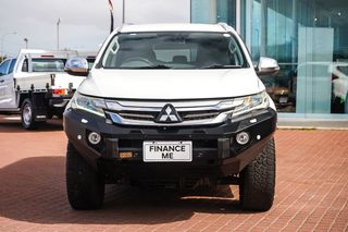 Mitsubishi Pajero Sport