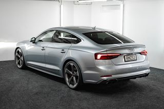 Audi S5 Sportback