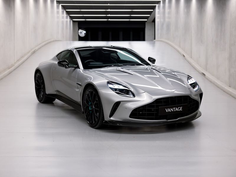 Aston Martin Vantage Coupe