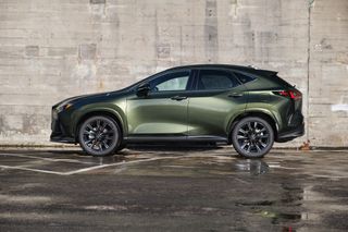 Lexus NX 450h+ NX 450h+ F Sport AWD