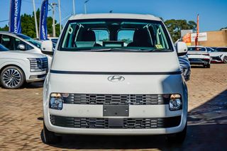 Hyundai STARIA LOAD