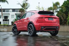 Jaguar E-Pace P250 AWD R-Dynamic SE