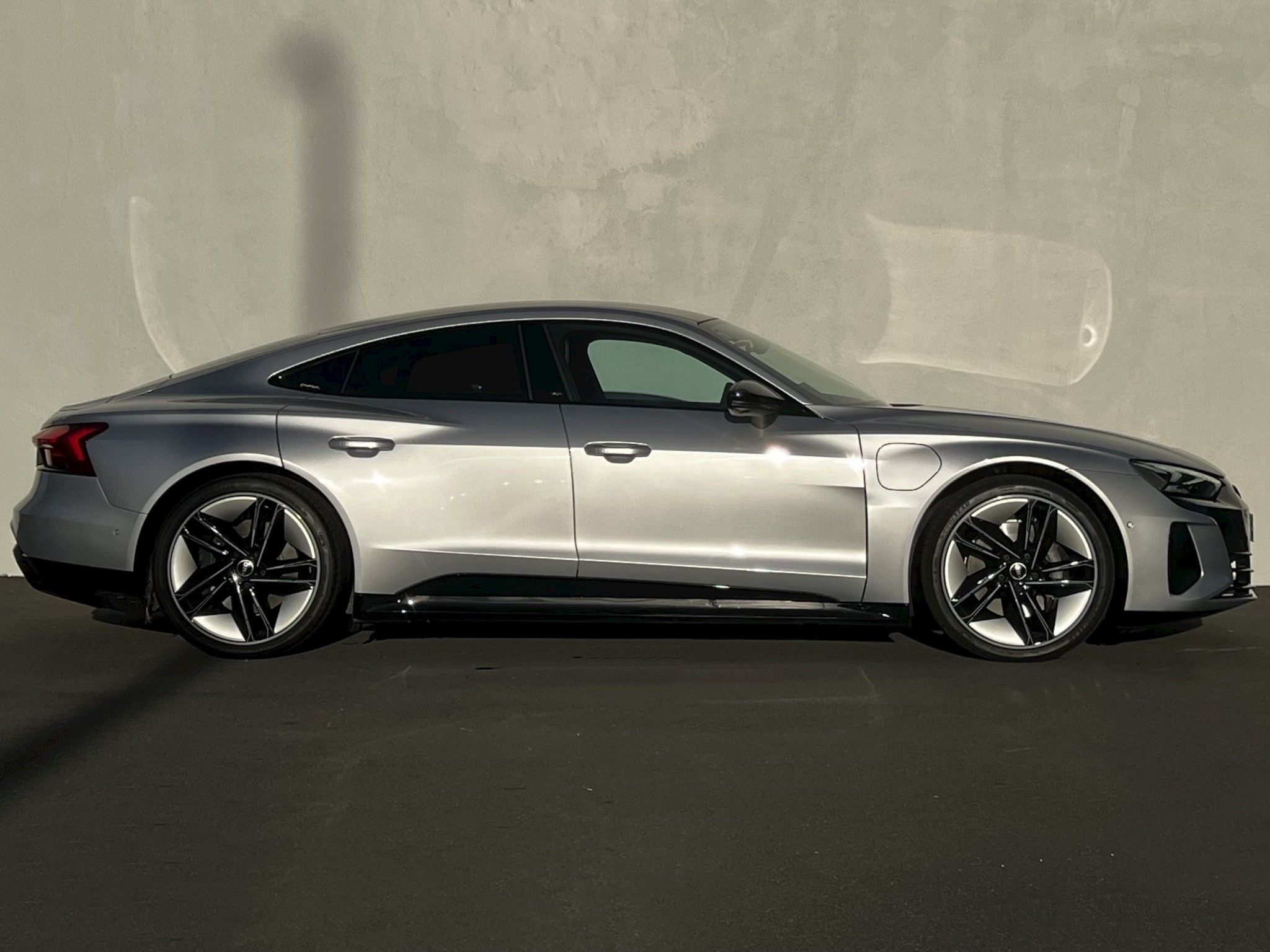 2023 Audi e-tron GT quattro | Giltrap Group