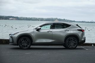 Lexus NX 350h Limited