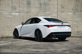 Lexus IS 500 F-Sport Performance V8