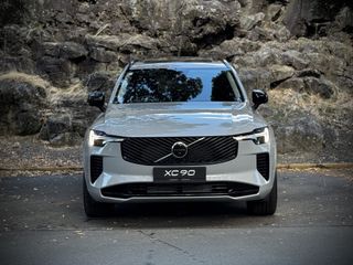 Volvo XC90 T8 Ultra Plug-in Hybrid
