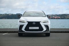 Lexus NX 450h+ F-Sport