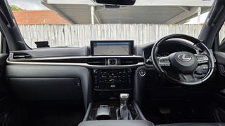 Lexus LX 570 Last of the V8 Luxury Icons- and an 7 Seater!