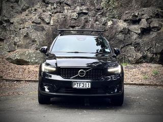 Volvo XC40 B5 AWD Ultimate Dark