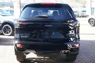 Isuzu MU-X