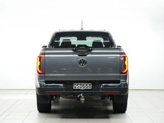 Volkswagen Amarok Aventura