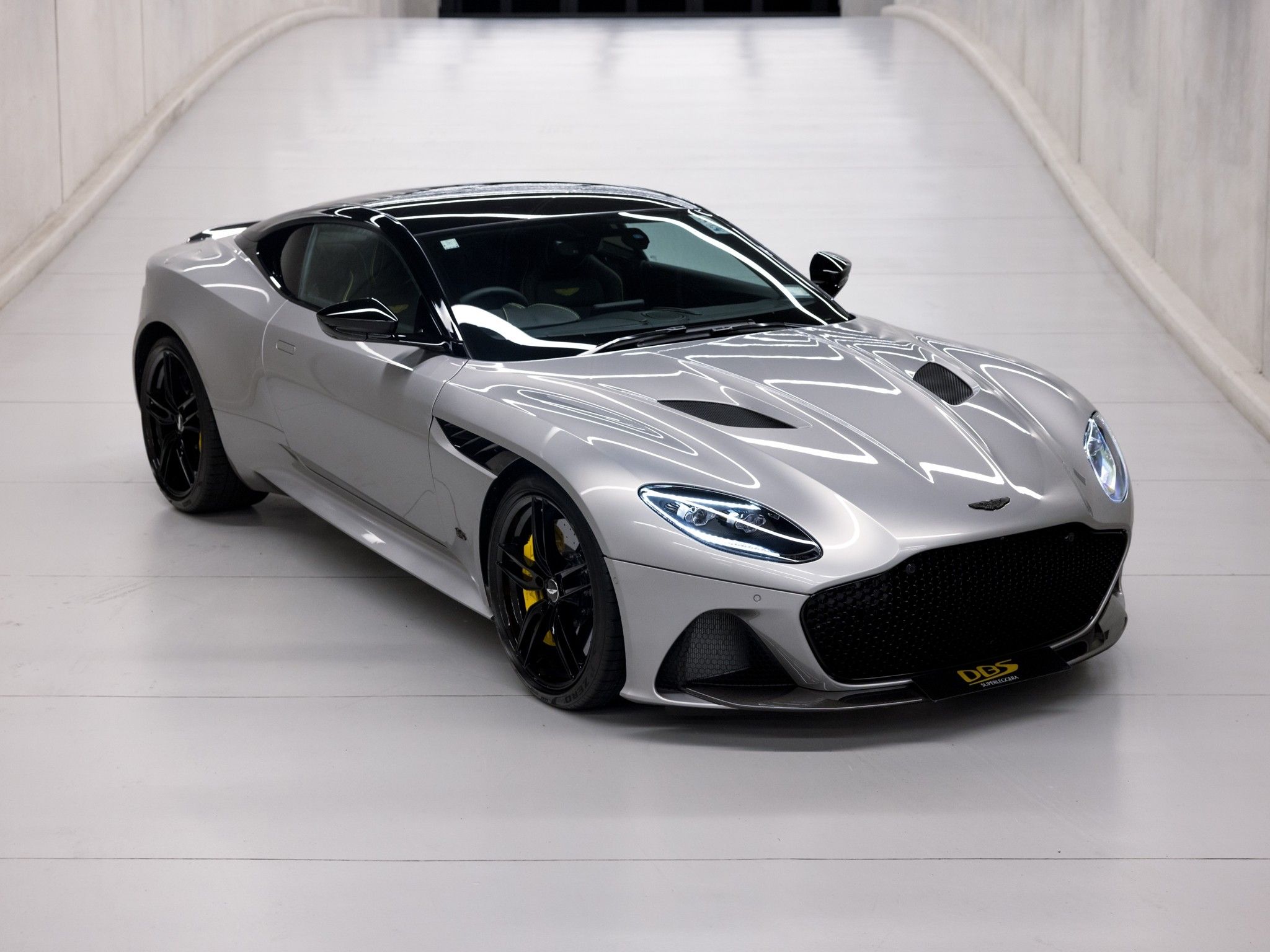 2021 Aston Martin DBS 5.2 LITRE V12, LOW KMS EXAMPLE
