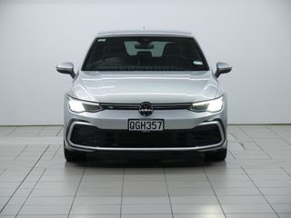 Volkswagen Golf TSI R-Line 8AT