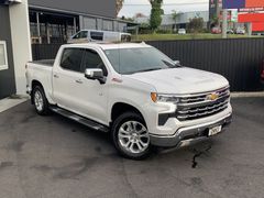 Chevrolet Silverado LD LTZ Premium Tech Pack MY24