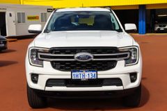 FORD EVEREST Ambiente