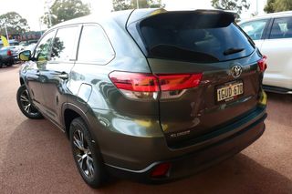 TOYOTA KLUGER GX
