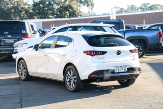 MAZDA 3 G20 Pure