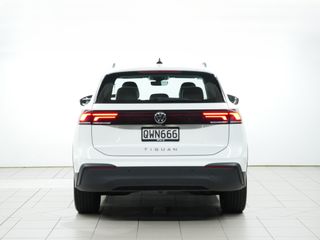 Volkswagen Tiguan Life 2WD