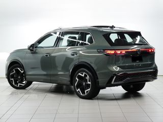 Volkswagen Tiguan R-Line 2WD