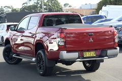 Mitsubishi Triton