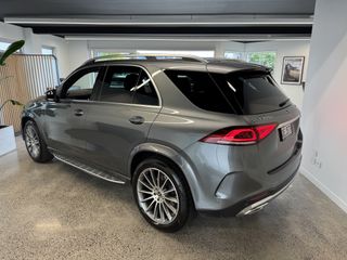 Mercedes-Benz GLE 300 D 300D 2.0D/4WD/9AT
