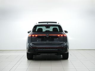 Volkswagen Tiguan R-Line AWD
