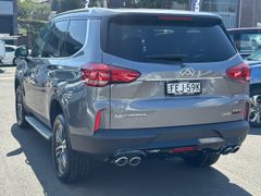 LDV D90 2023 Executive