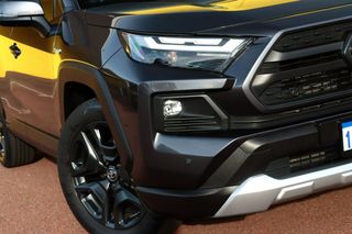 TOYOTA RAV4 Edge