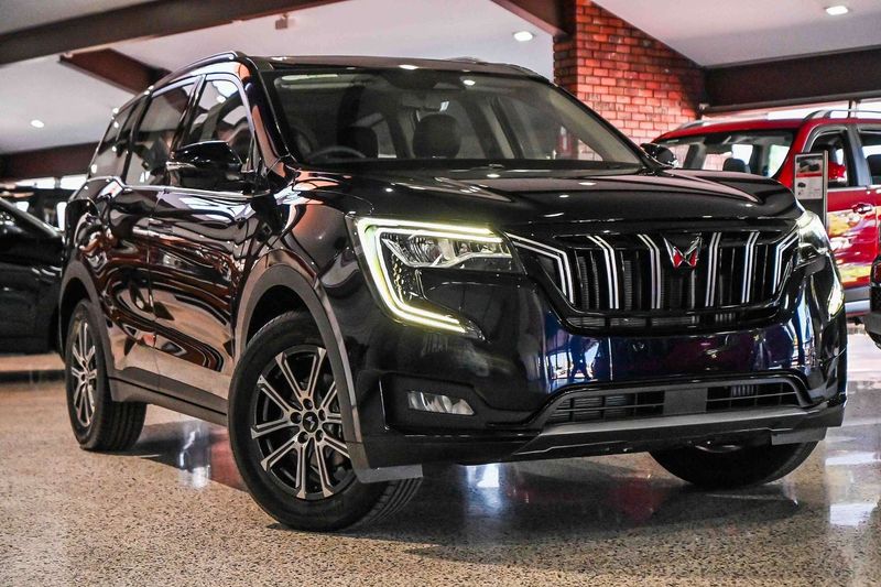 Mahindra XUV700