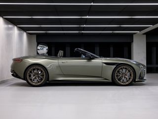 Aston Martin DB12 Volante 4.0P/8AT