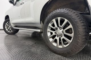 Toyota Landcruiser Prado